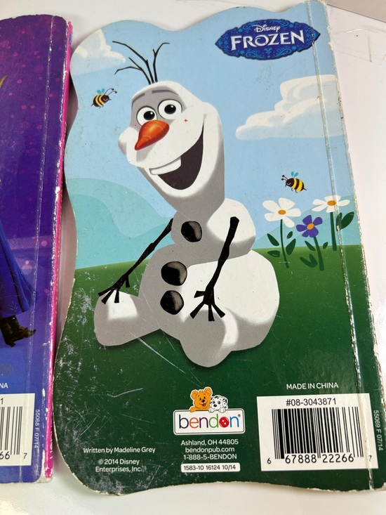 Lot of 3 Disney Frozen Books Forever Sisters, Land of Snow and Ice, Summer Bliss - Picture 7 of 12